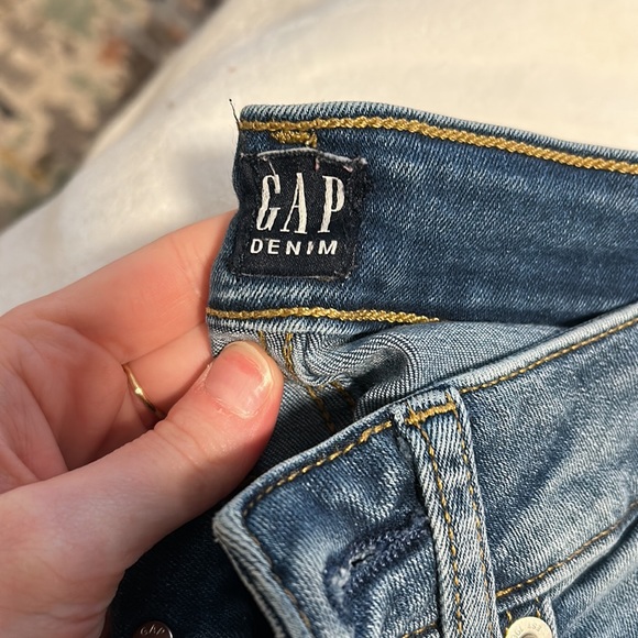 Gap Denim Skinny Jeans - Picture 4 of 5